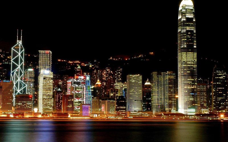 施永青：楼价、利率与人民币汇率之间，是怎样的关系？
